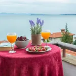 райска градина Pmg Апартамент