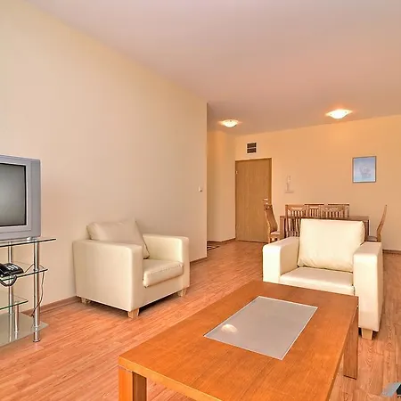 Апартамент Garden Of Eden Pmg Свети Влас