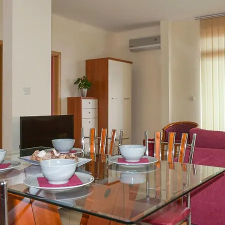 Garden Of Eden Pmg سفيتي فلاس