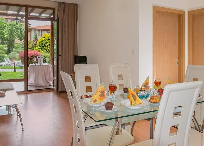 Апартаменты Garden Of Eden Pmg *