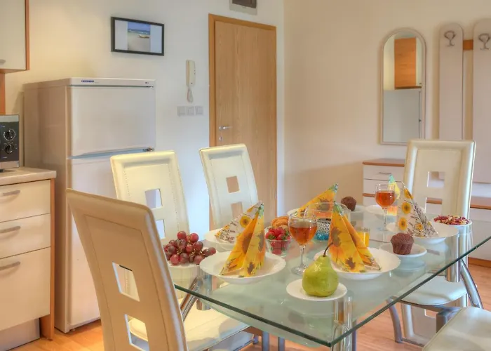 Апартаменты Garden Of Eden Pmg