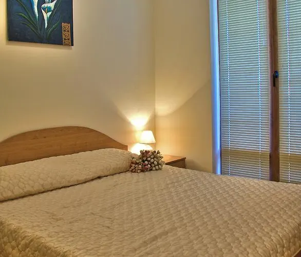 Garden Of Eden Pmg Свети-Влас